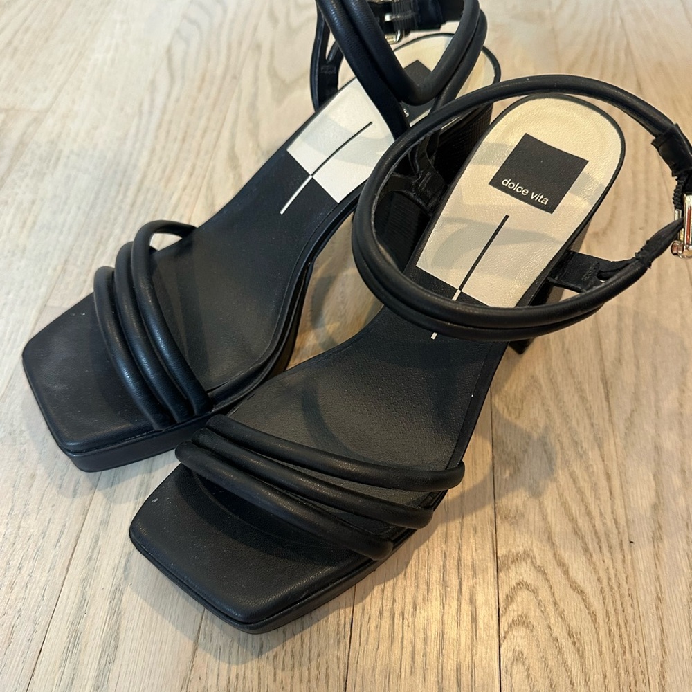 Dolce Vita Black Aliza Heels size 9.5